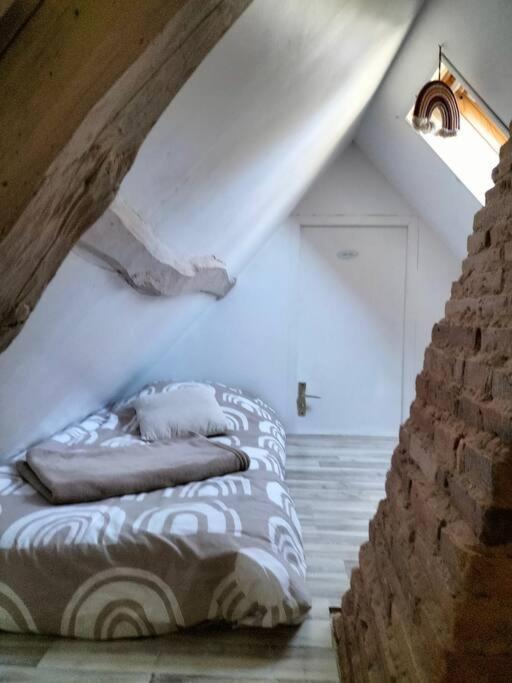 Charmante Maisonnette En Pierre Ecardenville-sur-Eure Экстерьер фото