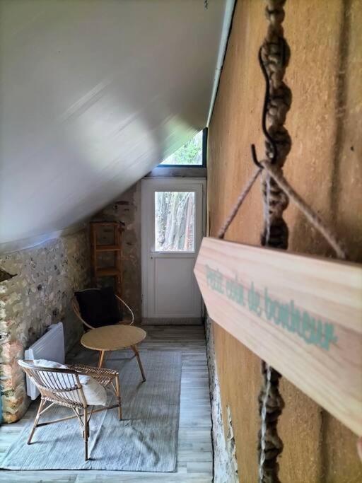 Charmante Maisonnette En Pierre Ecardenville-sur-Eure Экстерьер фото